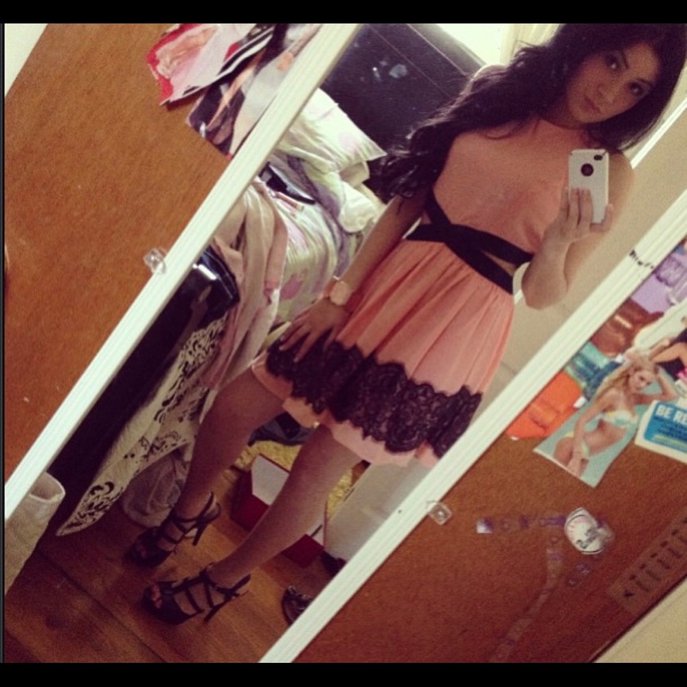 Women’s dress